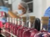 Fábrica de Licores del Tolima avanza en el camino hacia la modernización con una nueva línea de envasado para aguardiente Rosado